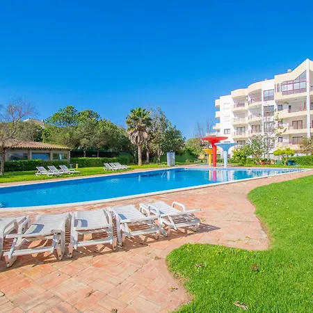 Rocha Apartment, With Pool, 100m From The Beach! Apartament *