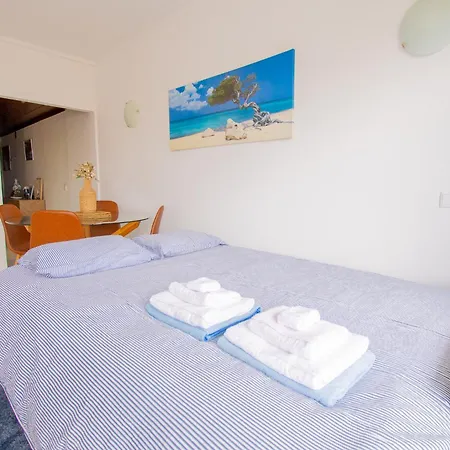 Rocha Apartment, With Pool, 100m From The Beach! アパート *