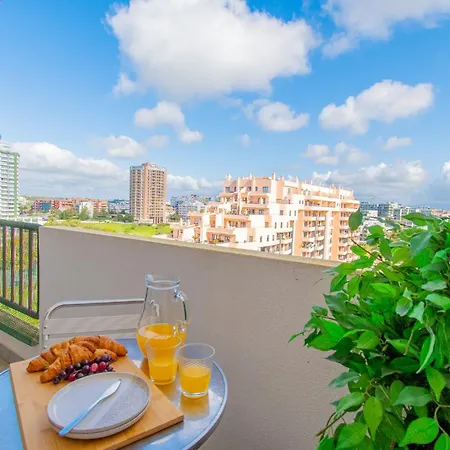 Rocha Apartment, With Pool, 100m From The Beach! * Portimao