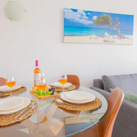 Rocha Apartment, With Pool, 100m From The Beach! Apartment *