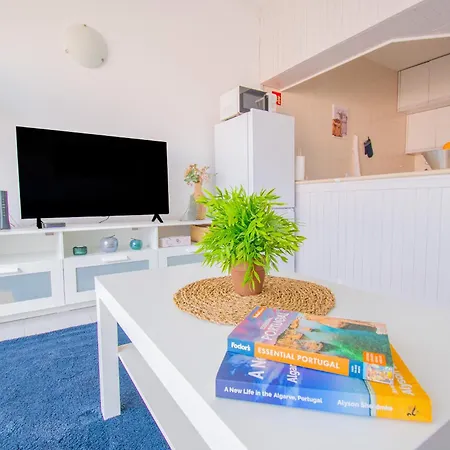 Apartment Rocha Apartment, With Pool, 100m From The Beach! Portimao