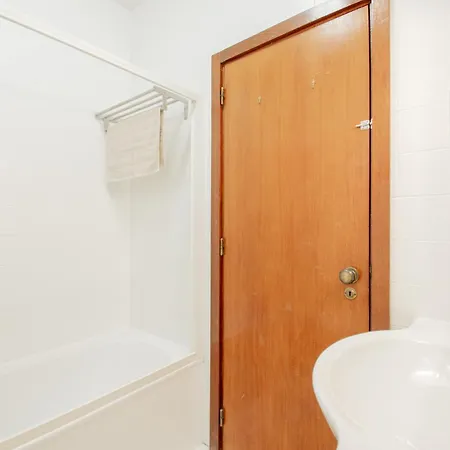 Rocha Apartment, With Pool, 100m From The Beach! Apartment