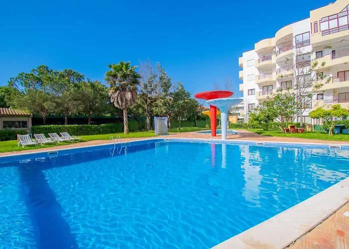 Rocha Apartment, With Pool, 100m From The Beach! 아파트 *