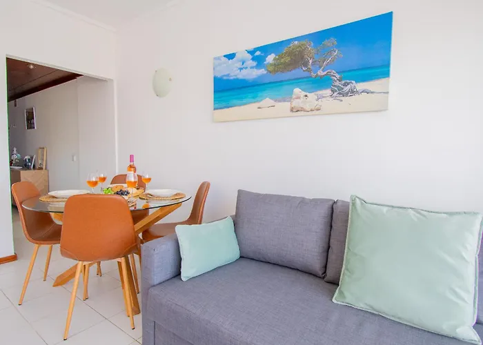 아파트 Rocha Apartment, With Pool, 100m From The Beach! 포티마오