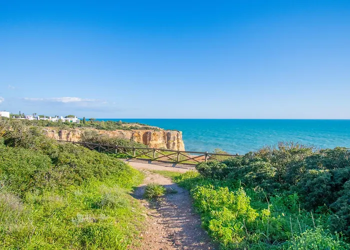 Rocha Apartment, With Pool, 100m From The Beach! 아파트