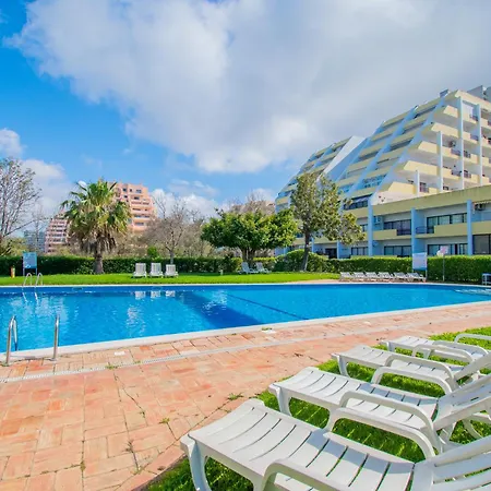 Rocha Apartment, With Pool, 100m From The Beach!