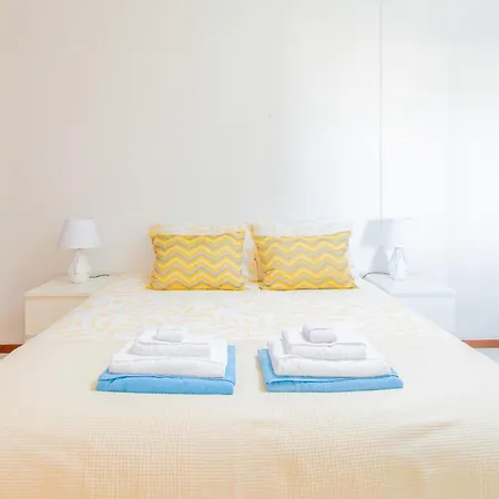 Appartement Rocha Apartment, With Pool, 100m From The Beach! *