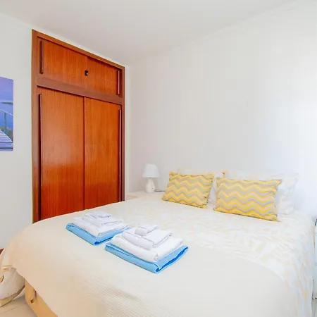 Rocha Apartment, With Pool, 100m From The Beach!