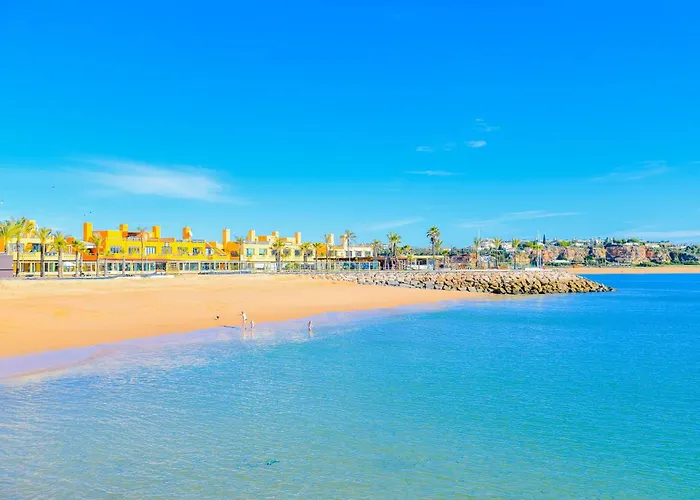 Rocha Apartment, With Pool, 100m From The Beach! 波尔蒂芒