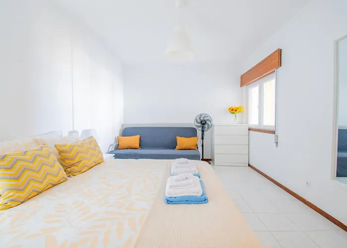 Rocha Apartment, With Pool, 100m From The Beach! Appartement