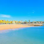 Rocha Apartment, With Pool, 100m From The Beach! 波尔蒂芒