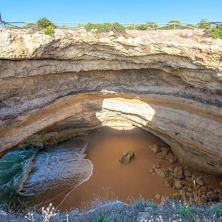 Rocha Apartment, With Pool, 100m From The Beach! Apartment